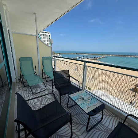 アパート Seaview - 10 Meters To The *