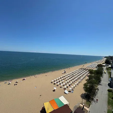 アパート Seaview - 10 Meters To The ヴァルナ